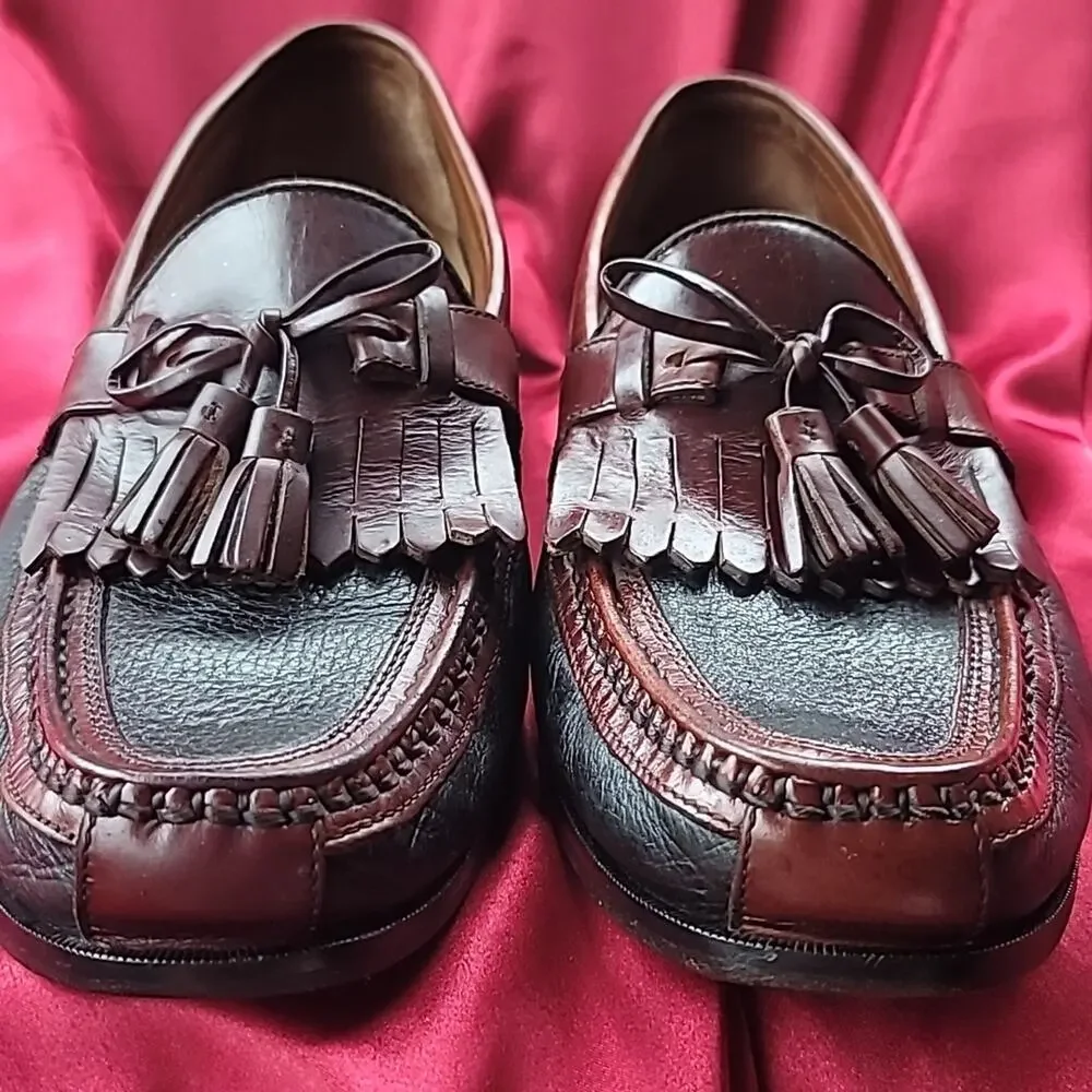 JOHNSTON & MURPHY sz10.5 Aragon 2 Kiltie Tassel moccasin loafer EXCELLENT